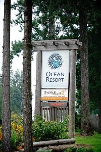 ocean resort sign